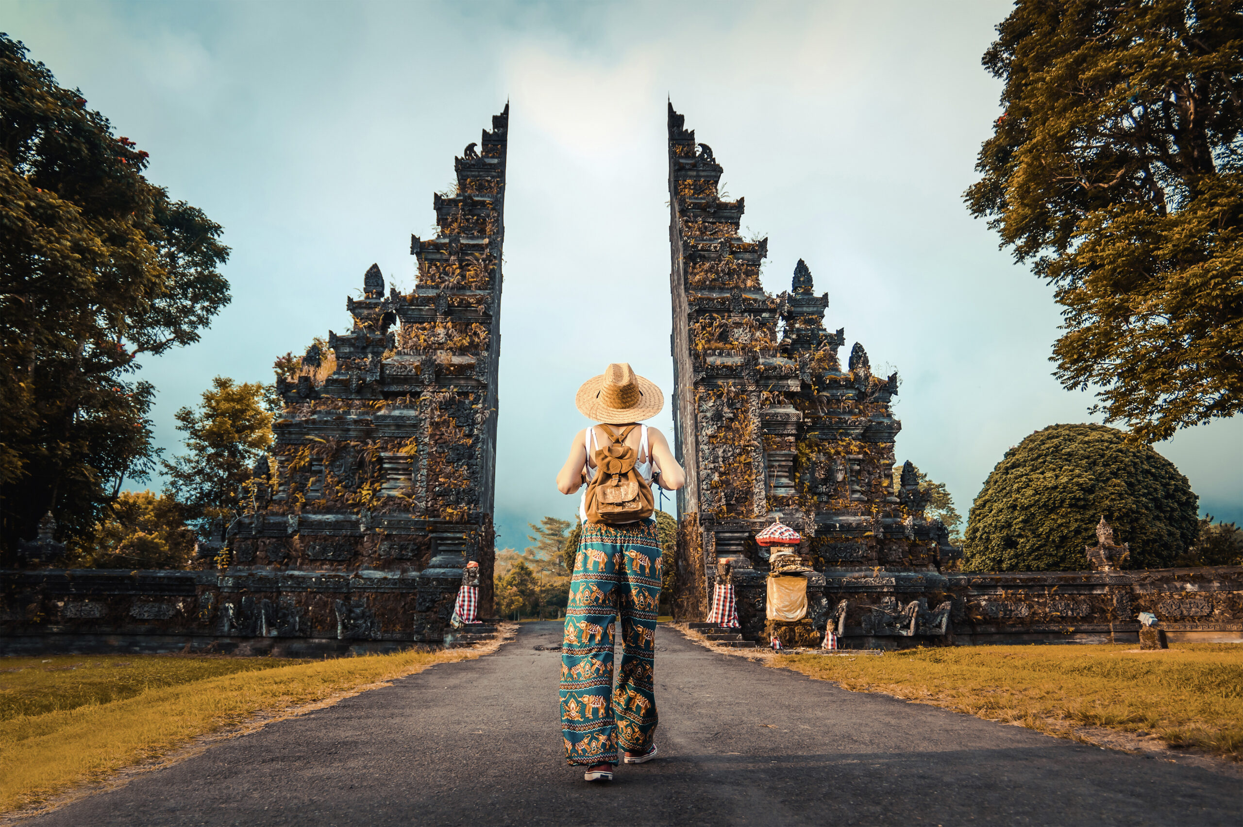 woman-with-backpack-exploring-bali-indonesia